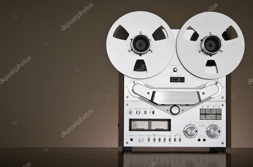 Analog stereo open reel tape deck recorder icon: Graphic #112919117