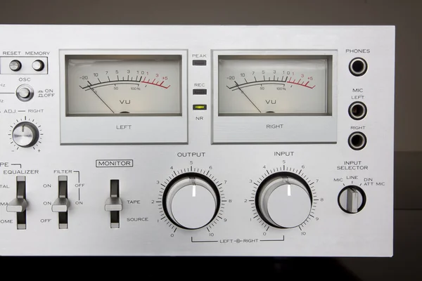 Analoge Stereo Cassette Tape Deck Recorder Besturingselementen Met Inbegrip Van — Stockfoto