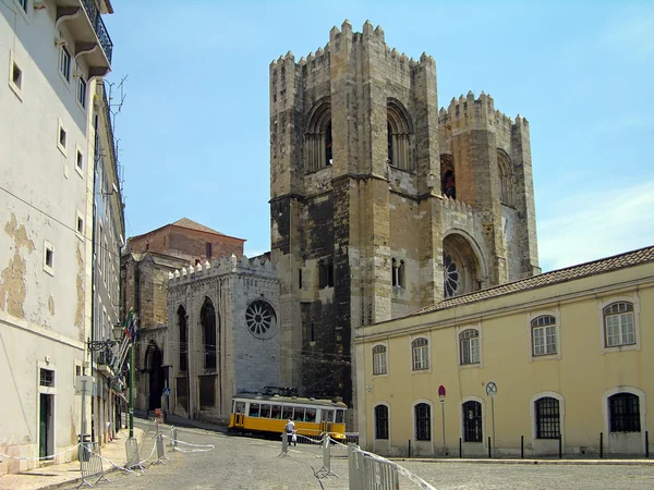 Kathedraal van Lissabon, portugal — Stockfoto