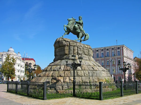 Bogdan 伊尔 · 赫梅利尼茨基纪念碑，基辅，乌克兰 — 图库照片