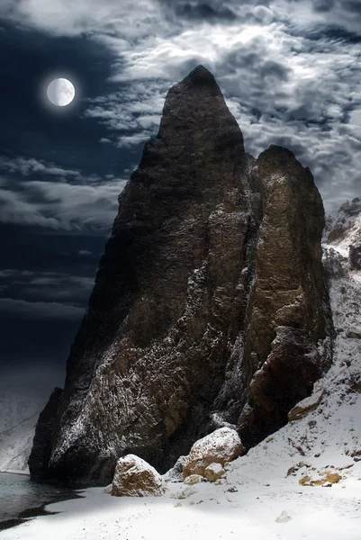 Noche Iluminada Por Luna Nubes Cielo Nocturno Las Montañas — Foto de Stock