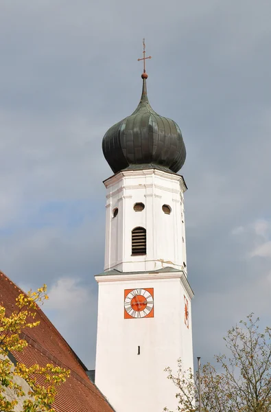 Церковь Святого Мартина в Мильтах, Бавария, Германия — стоковое фото