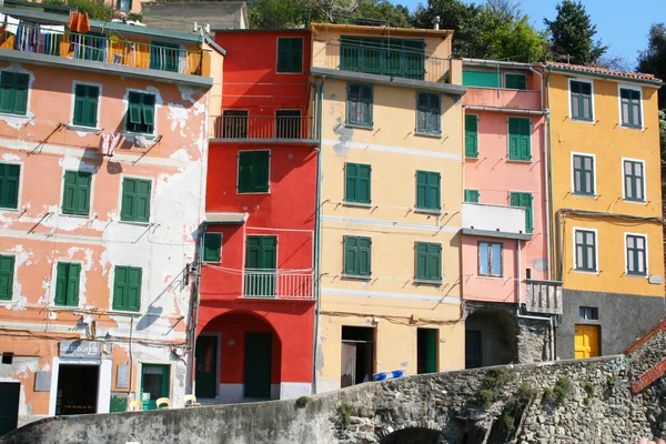 Itália. Região de Cinque Terre. Riomaggiore aldeia — Fotografia de Stock