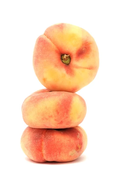 Flat Peaches Isolated White Background — Stock Photo, Image