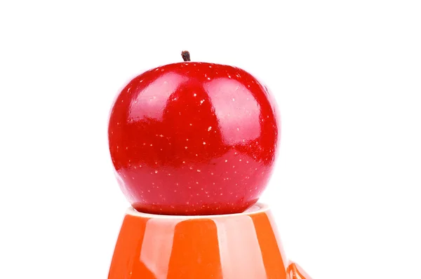 Apfel auf dem Krug — Stockfoto