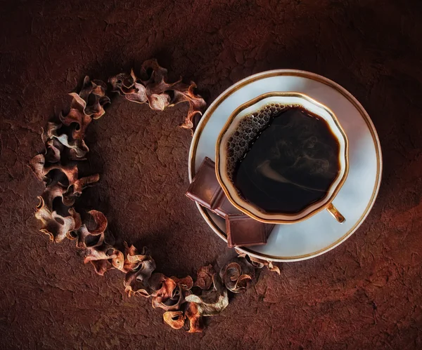 Die Tasse Kaffee mit Schokolade — Stockfoto