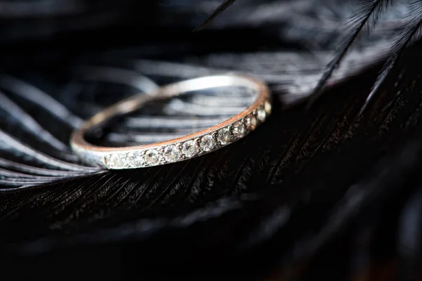 Diamond ring from white gold o — Stock Photo, Image