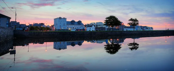 Panoromic Pohled Města Galway Noci Claddagh — Stock fotografie