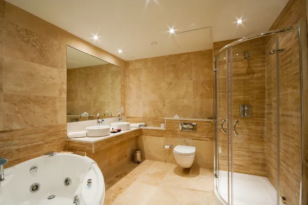 Interior moderno cuarto de baño —  Fotos de Stock