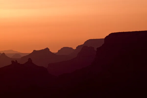 Grand Canyonu. kaňon v západu slunce. — Stock fotografie