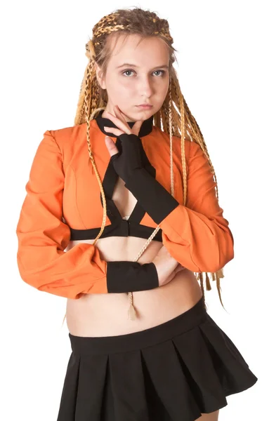 Menina em vestido laranja com dreadlocks . — Fotografia de Stock