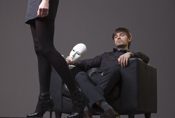 Man treats woman with contempt