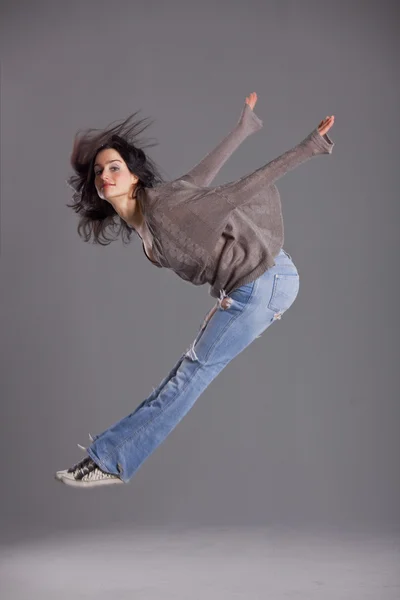 Bailarina saltando —  Fotos de Stock