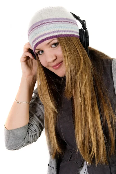 ヘッドフォンで若いきれいな女の子 — ストック写真