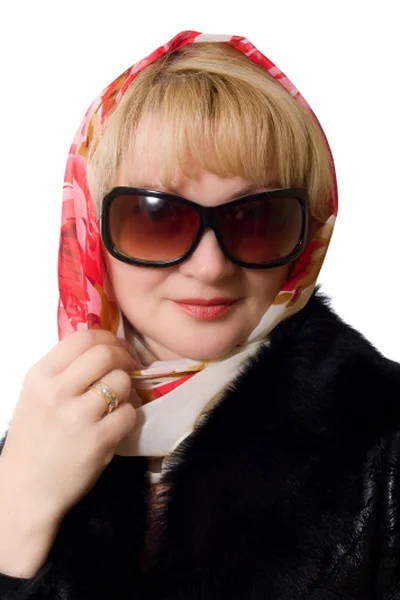 Attactive Matture Frau Mit Sonnenbrille Und Taschentuch Auf Dem Kopf — Stockfoto