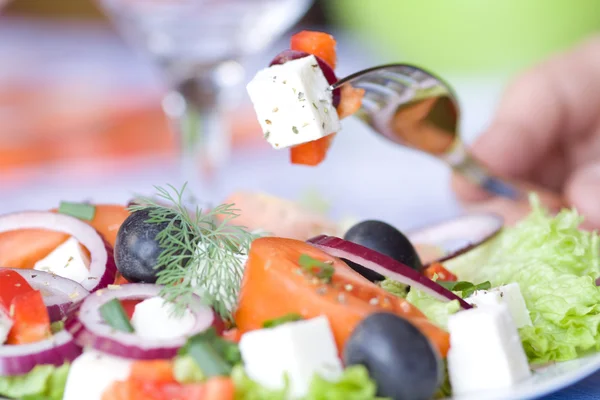 Hälsosam grekisk sallad — Stockfoto