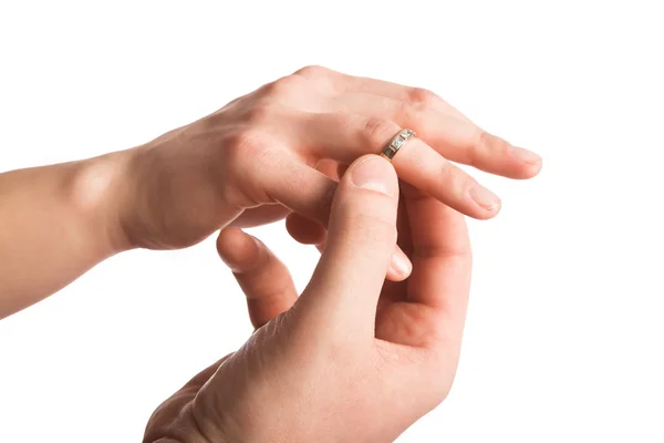 Ring op vinger bruid close-up Rechtenvrije Stockafbeeldingen