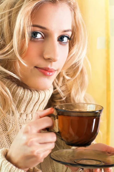 Girl with cup — Stock Photo, Image