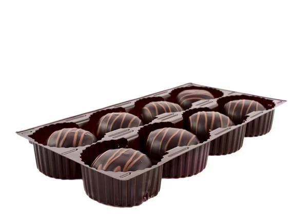 Schokoladenbonbons Auf Weißem Hintergrund — Stockfoto