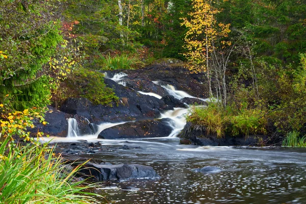 Mountain waterfall. fast stream water — Stock Photo, Image
