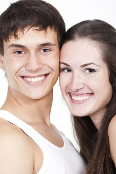 Krásná mladá šťastný pár — Stock fotografie