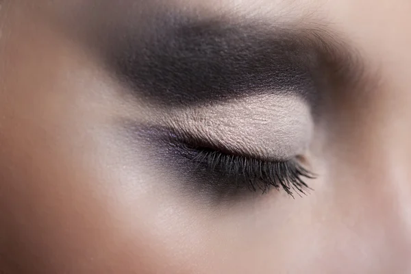 Prachtige Violette make-up — Stockfoto