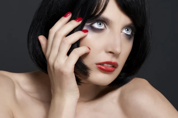 Femme avec maquillage élégant — Photo