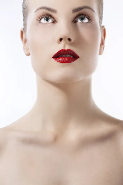 붉은 입술으로 아름 다운 여자 — 스톡 사진