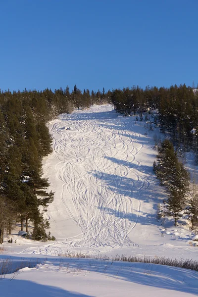 Sporen Van Skiën Berg — Stockfoto