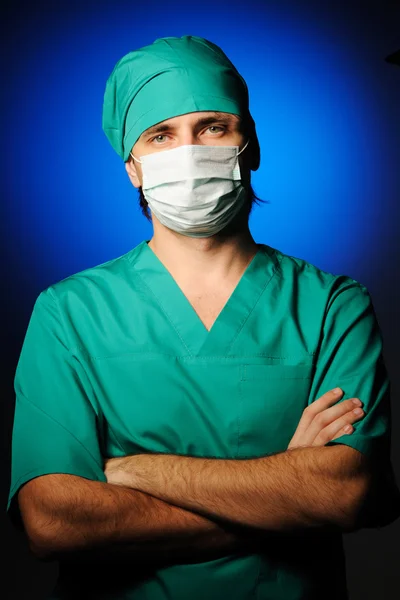 外科医のマスクのクローズ アップの肖像画 — ストック写真