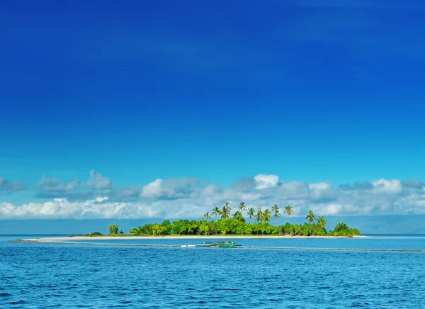 フィリピンの美しい無人島 — ストック写真