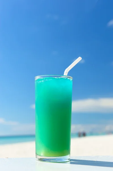 Plaj kokteyl — Stok fotoğraf