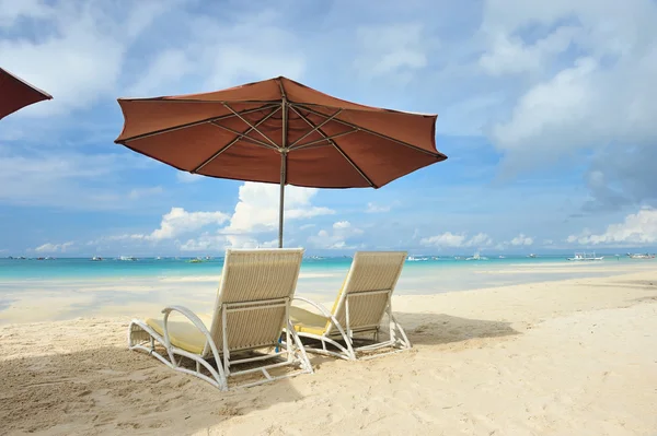 Chaise lounge at beach — Stock Photo, Image
