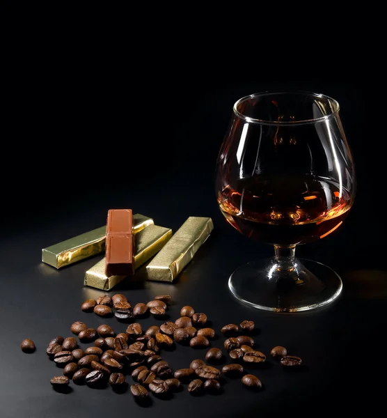 Cognac Coffe Beans Chocolate Black Background — Stock Photo, Image