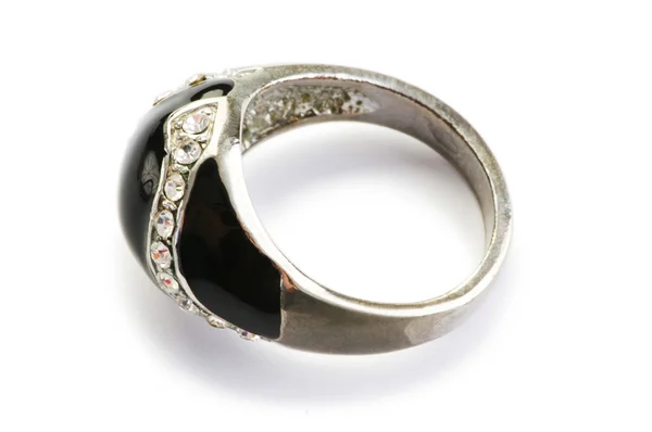 Smycken ring isolerat på den vita bakgrunden — Stockfoto