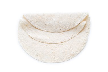 Beyaz izole geleneksel azeri lavaş (ekmek)