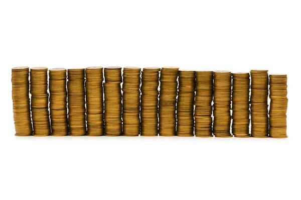 Stack av mynt isolerade på den vita — Stockfoto