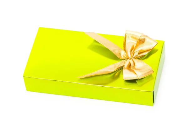 Κουτί δώρου απομονωμένο στο λευκό φόντο — Φωτογραφία Αρχείου