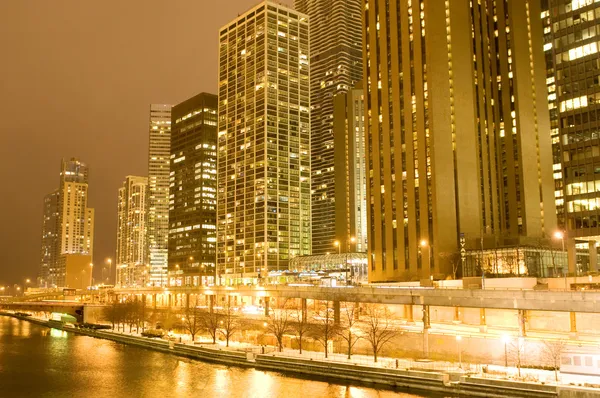 Chicago Centrum 's nachts — Stockfoto