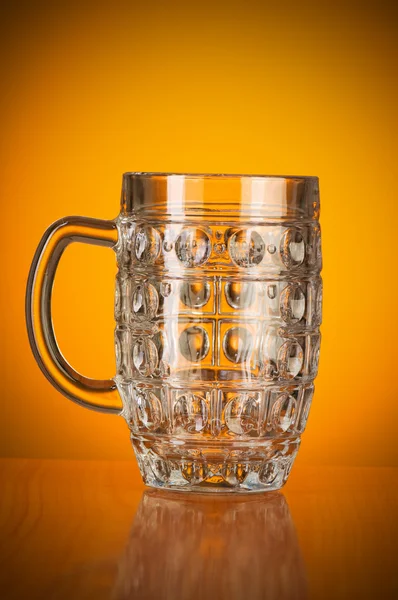 Bira cam gradyan arka planı — Stok fotoğraf