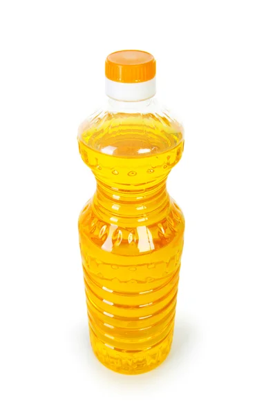 Пляшка оливкової олії ізольована на білому — стокове фото