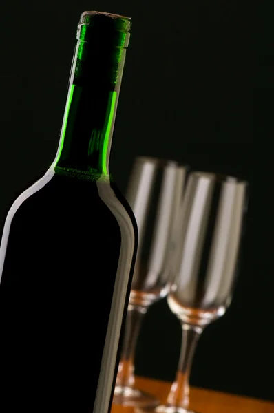 グラデーションの背景を持つワインの概念 — ストック写真