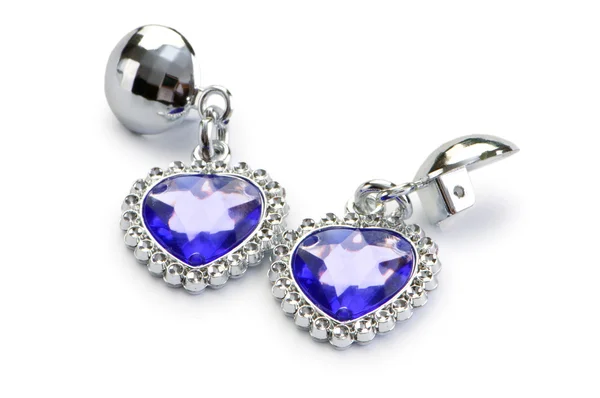 Silver Earrings Silver earrings geïsoleerd op de witte achtergrond — Stockfoto