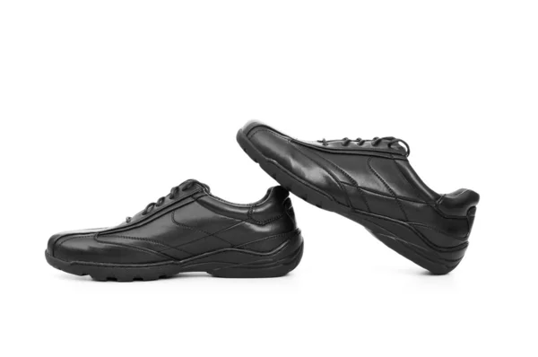 Sapatos masculinos isolados no fundo branco — Fotografia de Stock