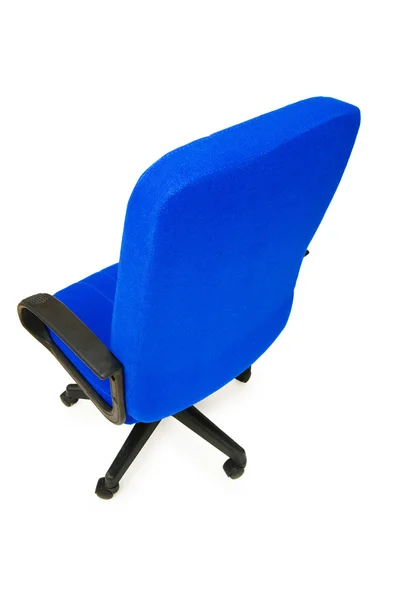 Синий офисный стул изолирован на белом — стоковое фото