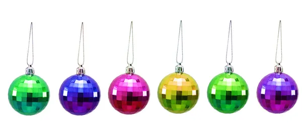 Різдвяні кульки різних кольорів ізольовані на білому — стокове фото