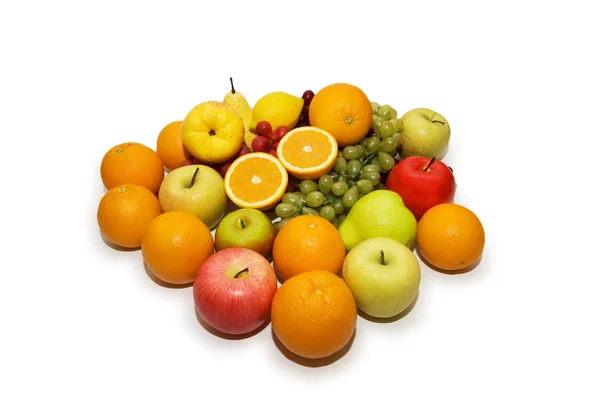 Berbagai buah diisolasi pada latar belakang putih — Stok Foto