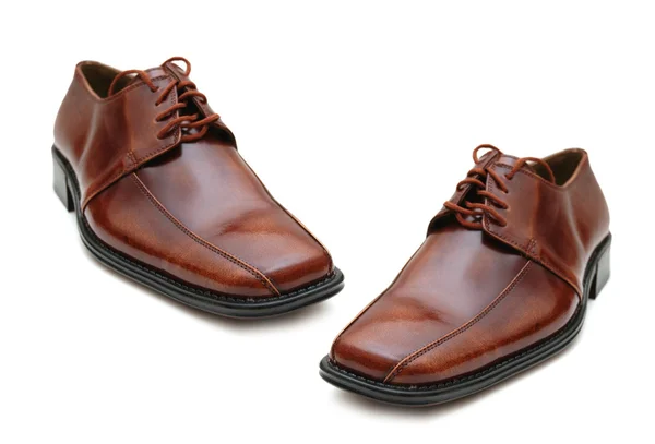 Par de zapatos masculinos aislados en el blanco —  Fotos de Stock