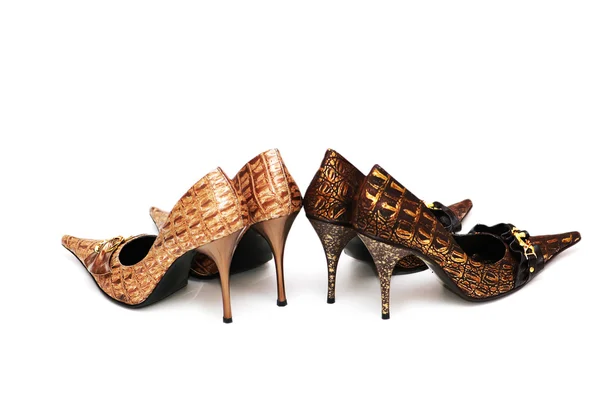 Två par kvinna skor isolerade — Stockfoto