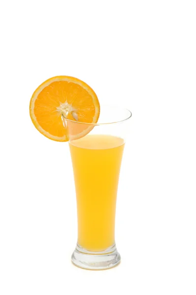 흰색 배경에 고립 된 오렌지 주스 — 스톡 사진